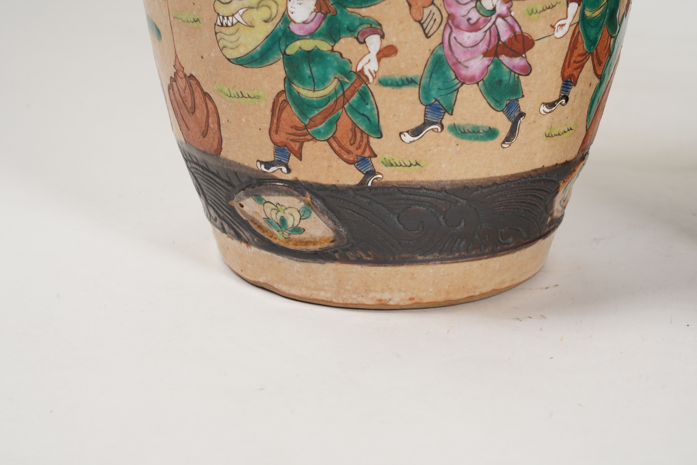 A pair of Chinese famille rose crackle glaze vases, early 20th century